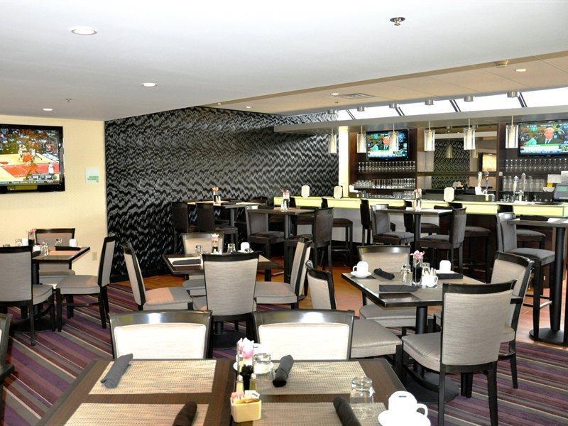 Hampton Inn Newark Airport Exterior foto