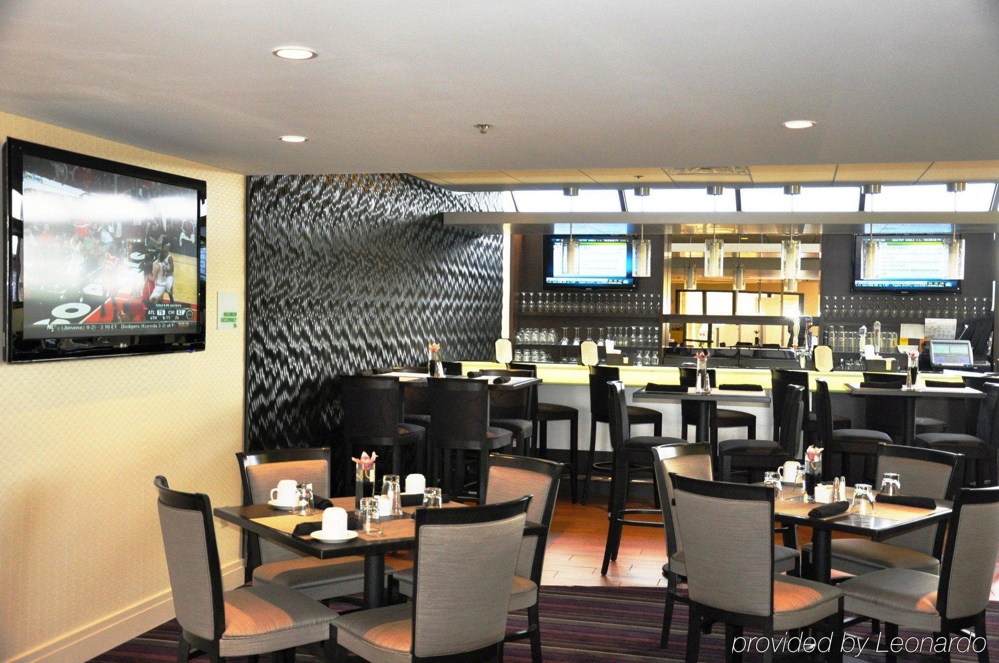 Hampton Inn Newark Airport Exterior foto
