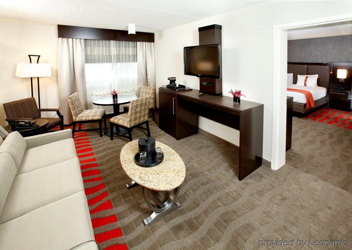 Hampton Inn Newark Airport Exterior foto