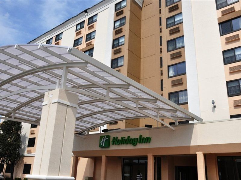 Hampton Inn Newark Airport Exterior foto